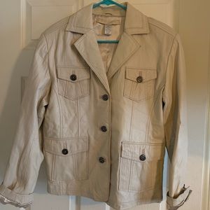 💕Chico’s Beige 100% Leather Women’s Jacket/lined.